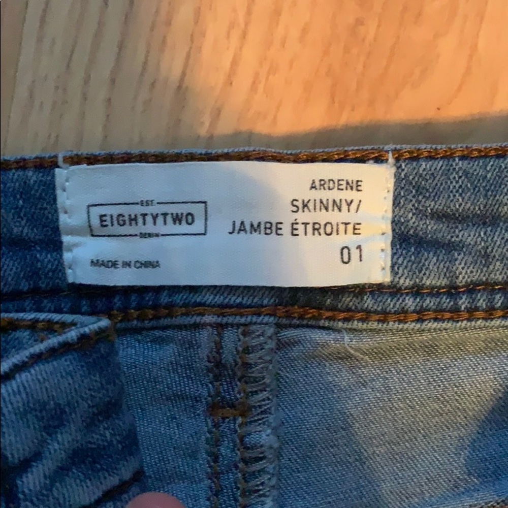 Jeans - Picture 2 of 3
